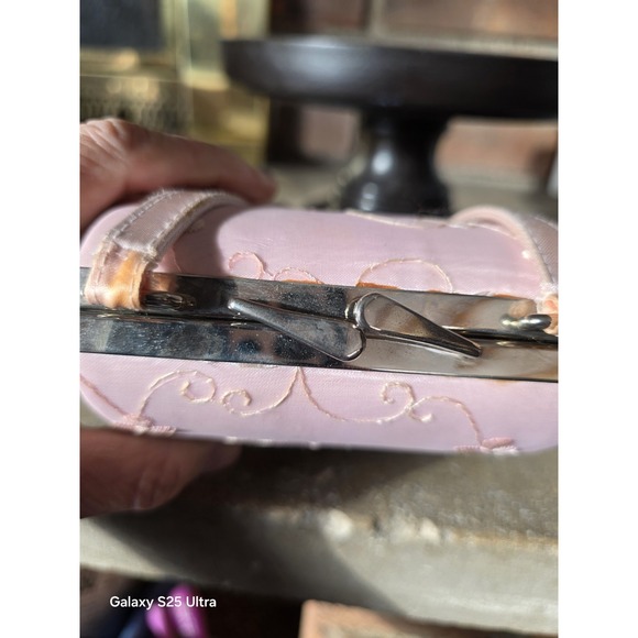 Vintage La Regale Pink Embroidered Purse Satin Clutch Evening Formal Balletcore - Picture 7 of 10